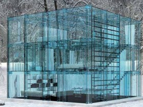 玻璃房子
